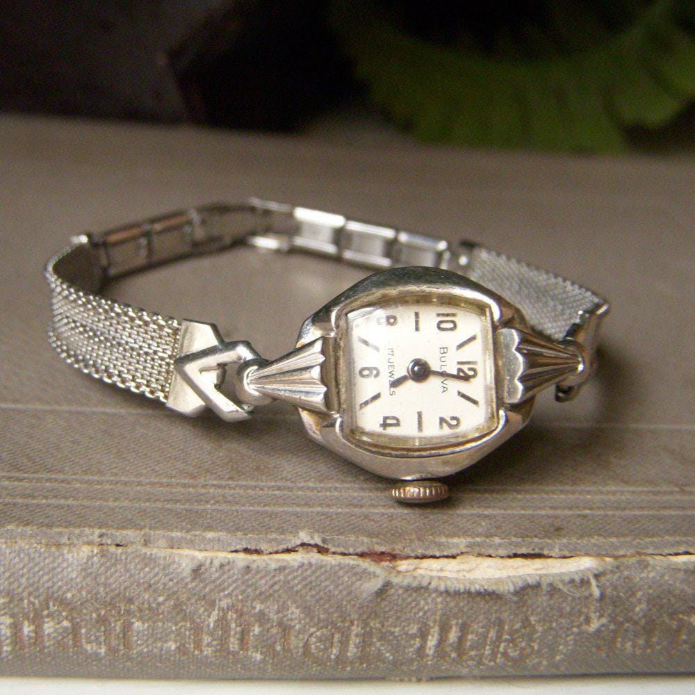 Bulova Ladies Watch - Etsy display picture 2
