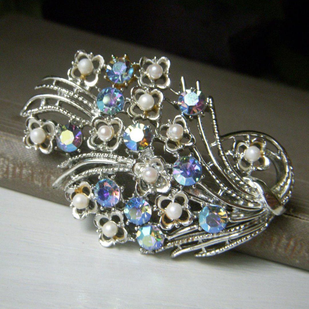Vintage Coro Blue AB Floral Leaf Brooch, Pegasus Coro Pin, Aurora