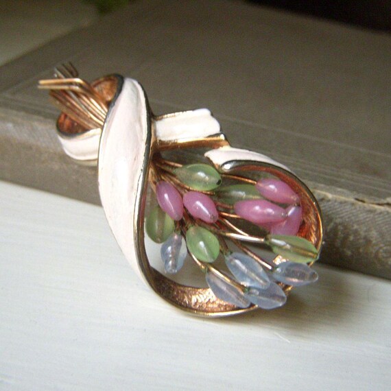 Vintage Enamel Floral Pin With Pastel Glass Stamens, Rare Flower