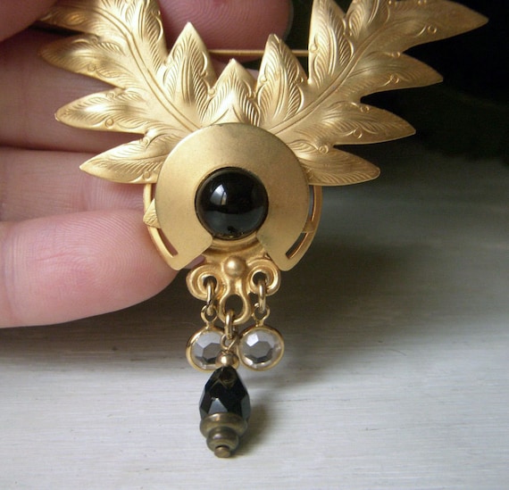 Vintage Gold and Black Brooch, Leaf Pin with Blac… - image 1