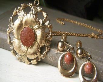 Goldstone Necklace Brooch & Earrings Set, Vintage Pendant Pin Screw Back Earrings, Goldtone Mid Century Floral, Great Condition Circa 1960's