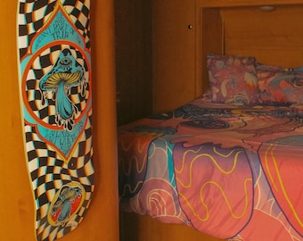 Painted Mushroom Skateboard Deck Art: Retro Skate Home Decor