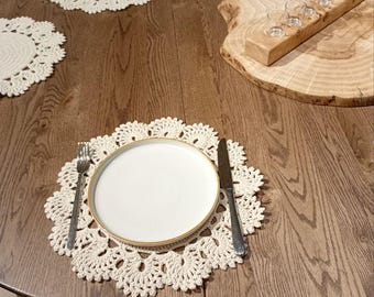 Crochet Placemat Set, Round Lace Table Mats, Boho Farmhouse Table Decor, Handmade Cottagecore Placemats