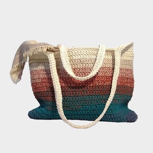 Handmade Crochet Cotton Shoulder Bag: Bohemian Style Tote