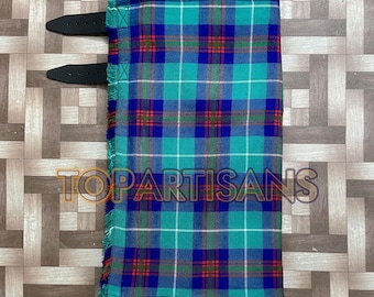 Handgefertigter Clan McCord Kilt für Männer - Scottish McCord 8 Yard Tartan Kilt - Maßanfertigung