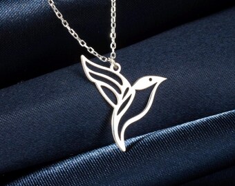 Hummingbird Necklace in Sterling Silver, Minimalist Bird Pendant, Flying Bird Charm