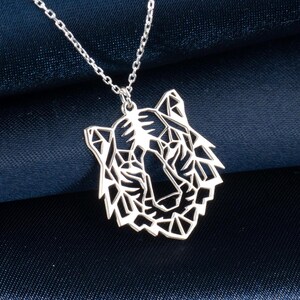 Geometric Tiger Head Necklace in Sterling Silver, Dainty Tiger Pendant, Modern Wildlife Jewelry, Fierce Animal Charm, Big Cat Necklace