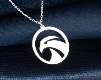 Silberkette Falke: Eleganter Falke Anhänger, Thunderbird Charm