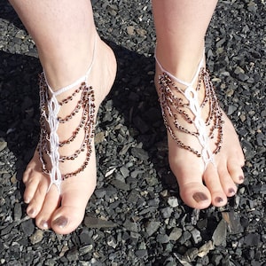 Perlen Kette häkeln Barfuß Sandalen Muster Glasperle 20 Faden Erfahrung Erweitert Fuß Schmuck Foto Tutorial Frauen Teen Sexy Füße PDF