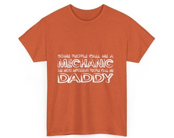 Mechanic Dad T-Shirt: Aviation Airplane Gift, Unisex Heavy Cotton Tee