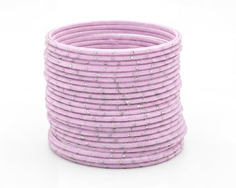 Baby Rosa Gepunktete Armreifen | Set von 24 pakistanischen indischen Metallarmreifen