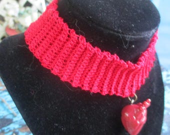 Tell Tale Heart Choker  crochet ooak horror goth *ready to Ship*