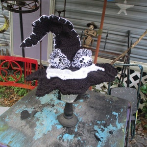 Crochet Boogie Man Witch Hat: Wired Brim Halloween Costume