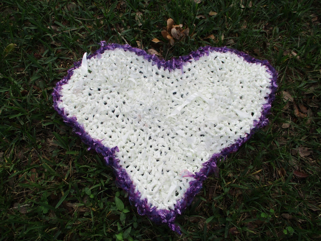 White Heart Rag Rug Crochet Gypsy Primitive Country Life Shabby Chic ...