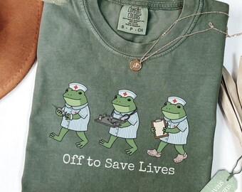 Comfort Colors® Funny Nurse Shirt, Nurse's frog shirt , Nursing Grad Gift, Nursing Assistant Tee, Off To Do Nurse Things T-shirt, RN Gift