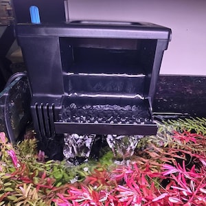 Seachem Filter Baffle: Gentle Flow for Delicate Aquariums *Tidal 35, 55, 75, 110*