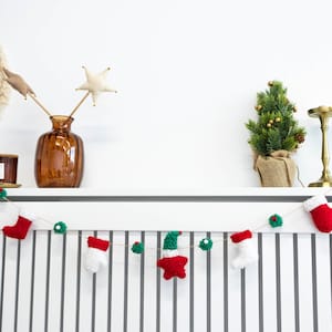 Handmade Bouclé Christmas Garland: Plush Stockings, Mittens, Star & Wreaths