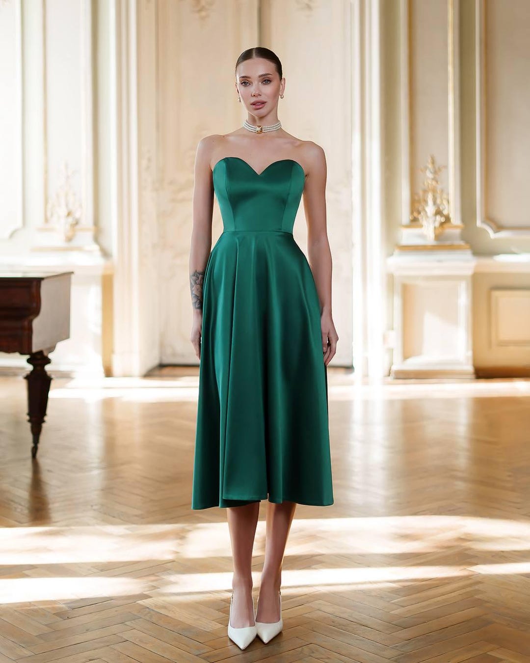 green emerald velvet dress Emerald Green Maxi Long Juliet Sleeve Muslim Wedding Ball Gown 44 main image 1