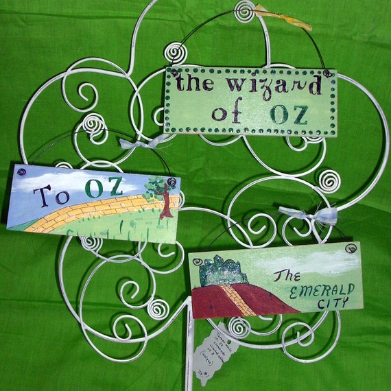 Items similar to Wizard of Oz Signs, Handmade Set of 3 ...