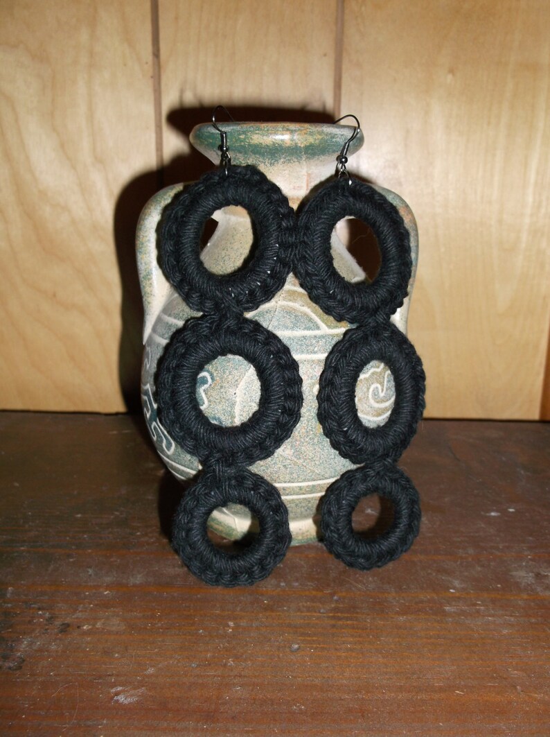 Hand Crochet Tri Circle Dangle Earrings in JET BLACK image 2