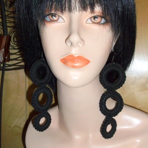 Hand Crochet Tri Circle Dangle Earrings in JET BLACK image 3