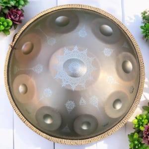 9-Note D Kurd Handpan: Stainless Steel Mandala Design - 22&quot;