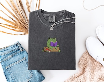 Comfort Colors Embroidered  Frog on Log Reading Book Sweatshirt, Trendy Tee