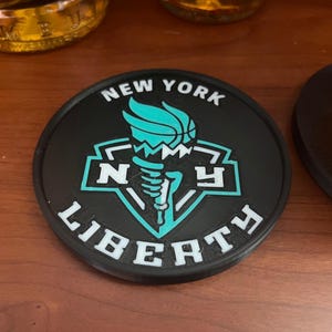 Seis bases para copo, New York Liberty wnba team, diâmetro 10cm por 7mm espessura, com caixa de arrumação.