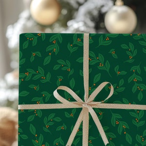 Christmas Wrapping Paper Roll, Dark Ivy With Red Berries, Holly Christmas Gift Wrap Roll, Holiday Gift Wrap, Luxury Christmas Wrapping Paper