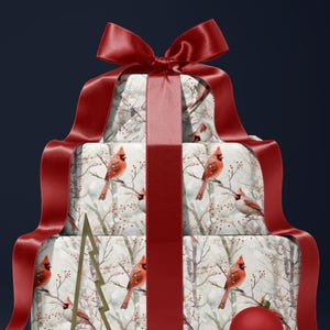 Elegant woodland wrapping paper for rustic Christmas or year-round gifts
Cozy forest red cardinal paper roll for weddings and holiday gifting