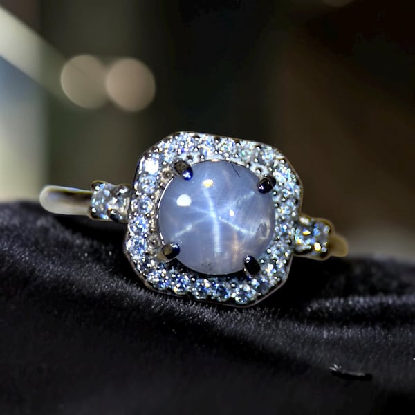 Unheated Ceylon Star Sapphire Ring: 2.40 CTs Natural Gray Blue Gemstone