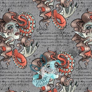 Può includere: Motivo ripetuto con illustrazioni di sirene con tentacoli color corallo, pelle pallida e capelli lunghi. Le sirene sono raffigurate con denti affilati e unghie lunghe, su sfondo grigio con testo "Siren".