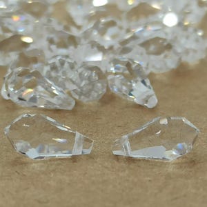Swarovski 6000 Clear Teardrop Crystal Pendant Beads, Clear Drop Beads, White Dangle Drop, White Glass Drop, Clear Drop Crystal