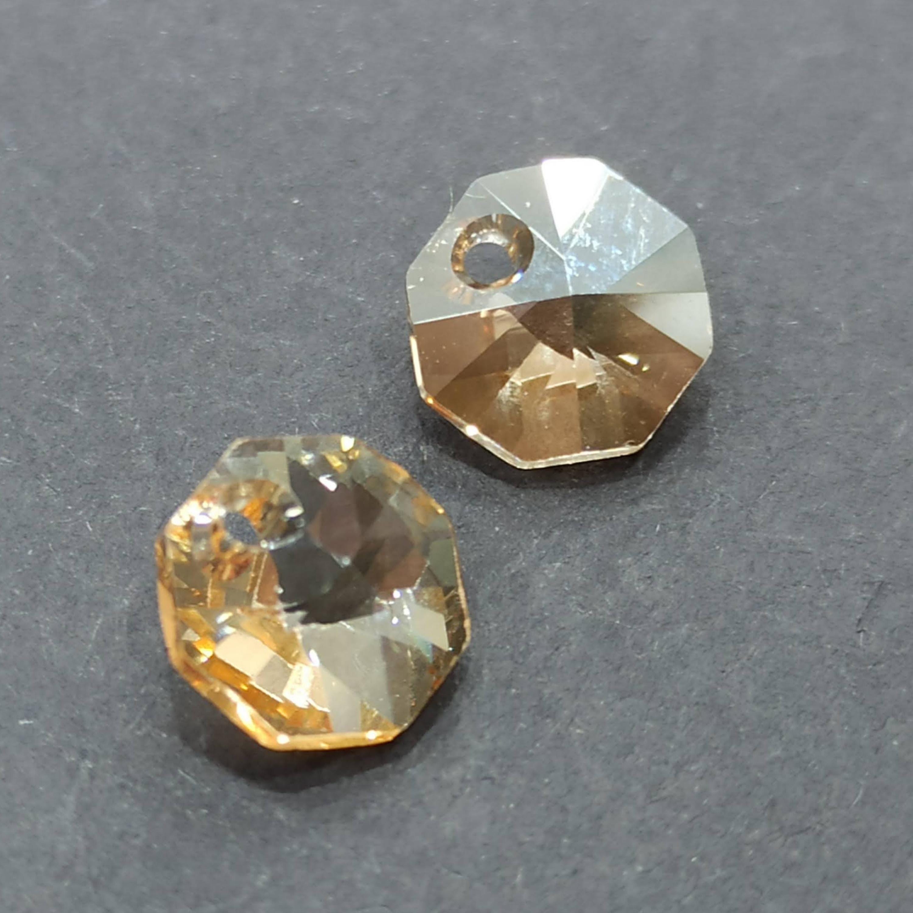 スワロフスキー ゴールデンシャドウ クリスタルペンダント、8 mm