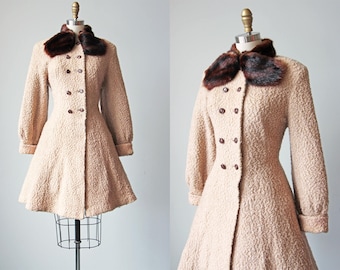 1940s Princess Coat - Vintage 40s Coat - Neutral Bone Ivory Boucle Wool Mink Fur Coat S to M - Second Glance Coat