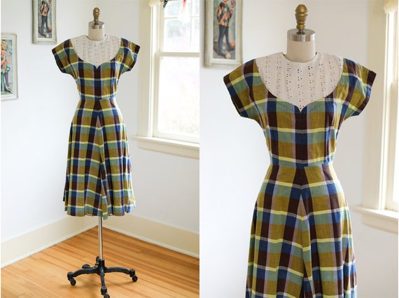 Vintage 1940s Dress - Charming Brown Tan Green Pl… - image 1