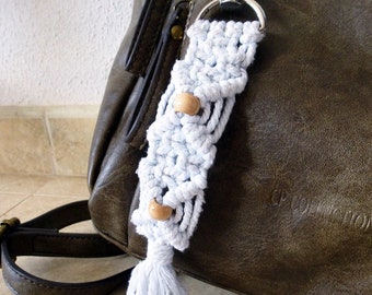 Beginner Pattern for Macrame Key Chain - Bag Charm - Beaded Key Ring - Digital Instant Download
