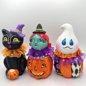 Hand-Painted Halloween Figurine – Choose Ghost, Witch, or Black Cat – Whimsical Vintage-Inspired Fall Decor