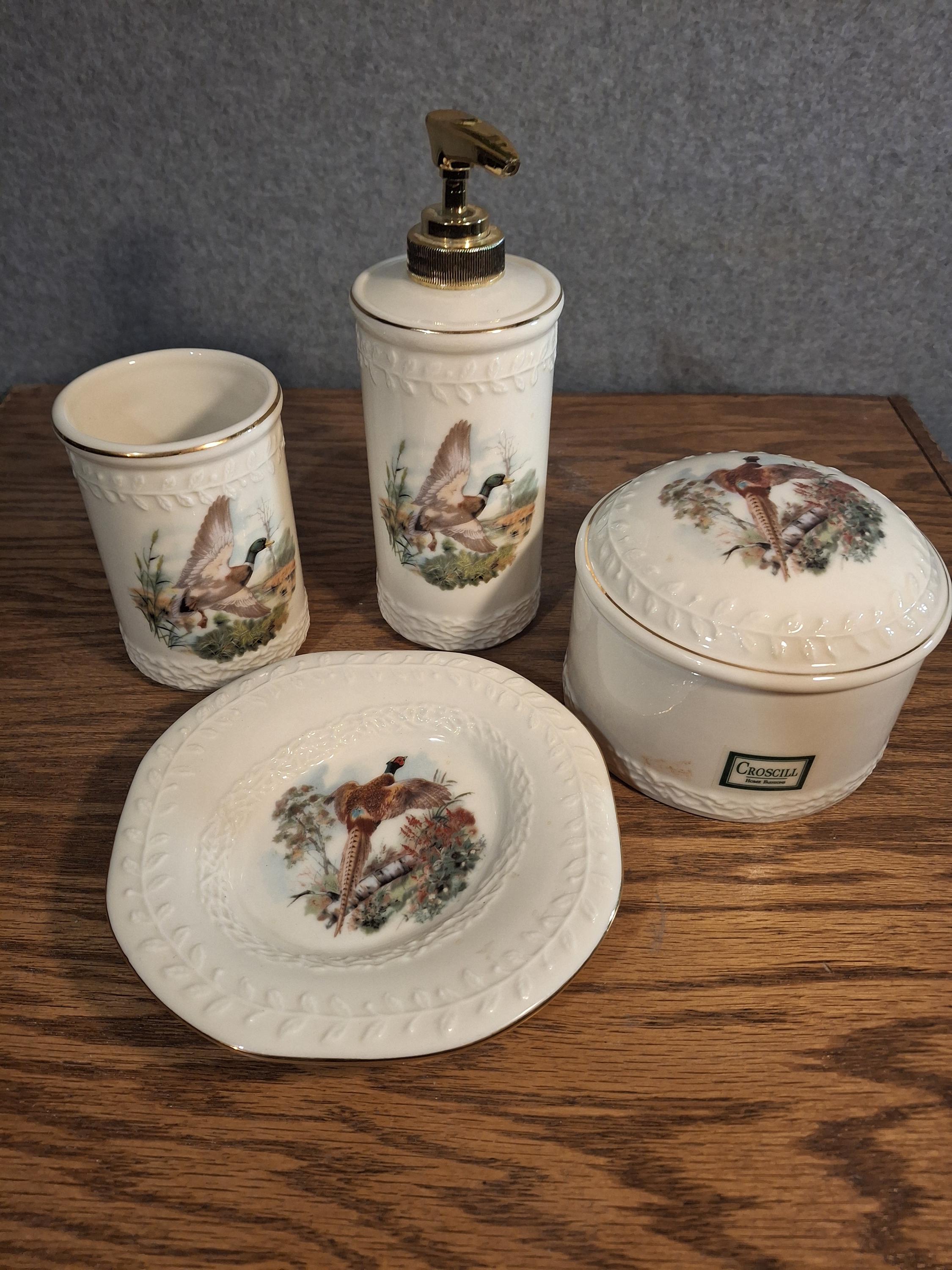 Croscill Bathroom Sets