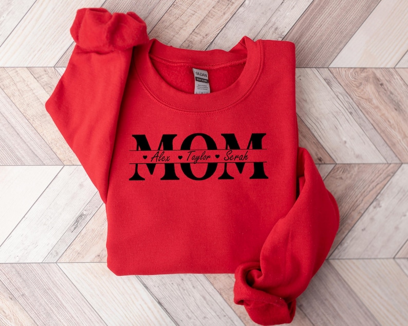 Custom Mama Sweatshirt with Kid Name, Personalized Mom Sweater, Minimalist Mommy Custom Gift for Mother, Custom Kid Name Shirt, Mother's Day