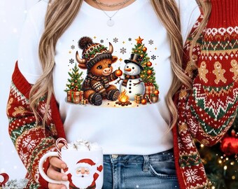Christmas Cow Sweatshirt, Highland Cow tShirt, Women Cow Christmas Long sleeve, Cow Lover Gift, Farm Christmas Hoodie Gift, Christmas Shirt