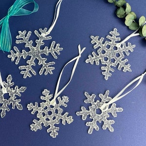 Snowflake Christmas Ornaments in Clear Fused Glass with Icey Look, Set of 5, gift for grandma, spring window decor image 1