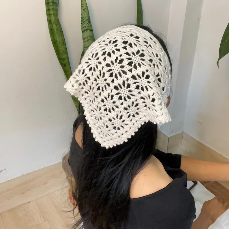 Crochet Wildflower Bandana Pattern: Vintage Floral Headscarf (PDF Pattern) image 2