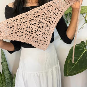 Crochet Wildflower Bandana Pattern: Vintage Floral Headscarf (PDF Pattern) image 7