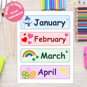 Può includere: Un foglio di calendario stampabile con quattro sezioni rettangolari orizzontali per gennaio, febbraio, marzo e aprile. Ogni sezione include illustrazioni stagionali come un pupazzo di neve, cuori, un arcobaleno con trifogli e uova di Pasqua.