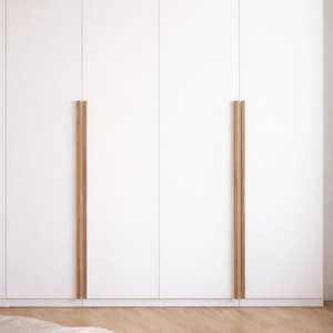 Holzgriff für IKEA PAX, BESTA uvm. | Möbelgriff aus massiver Eiche für Schrank & Türen | bis 1,50m Länge | verschiedene Größen