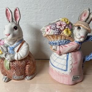 Vintage Fitz and Floyd Bunny Rabbit Lidded Sugar Bowl and Cream Pitcher Set