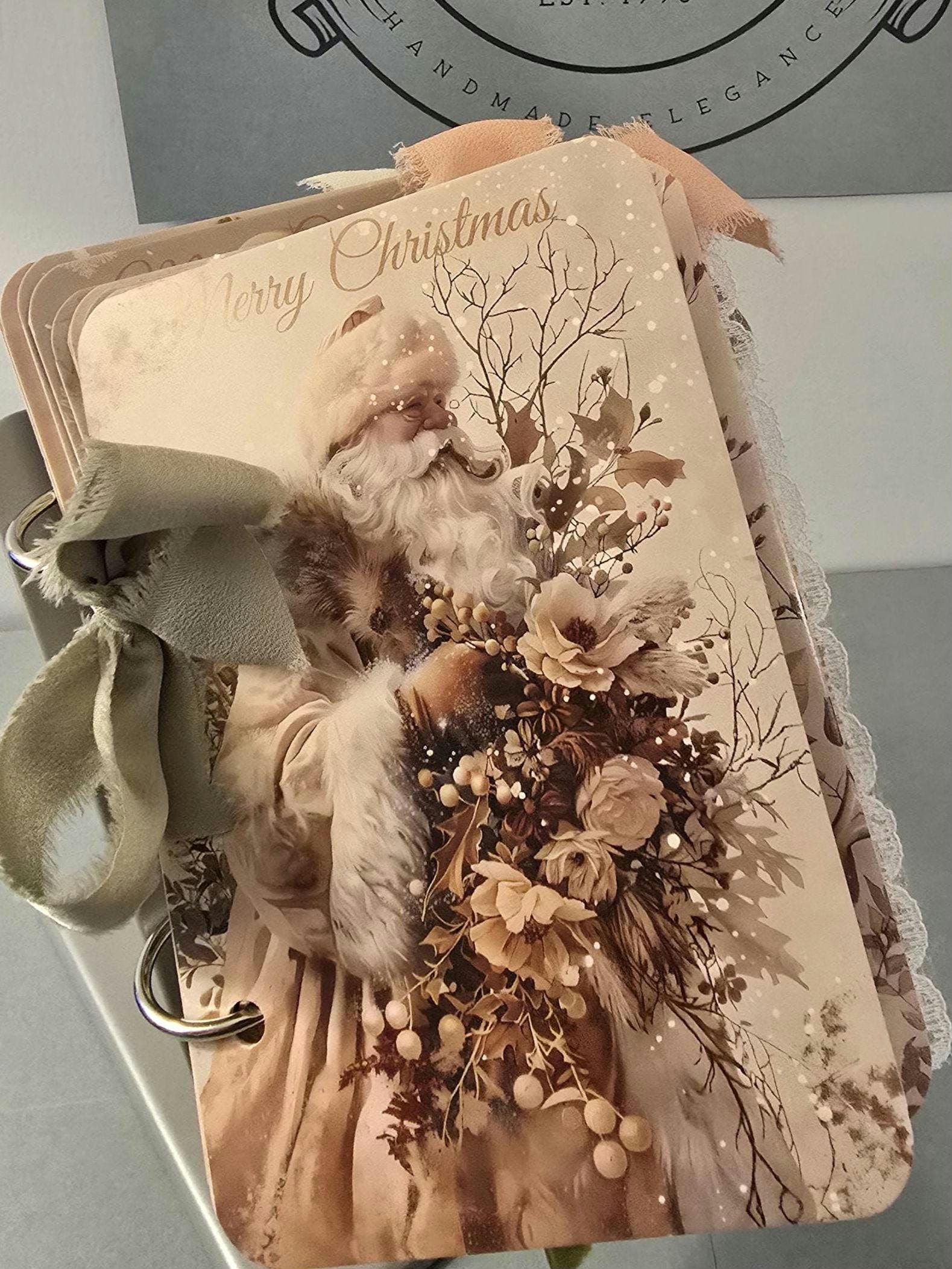 Vintage Santa Flip Book. Perfect for Gift Cards, Cash and Stocking