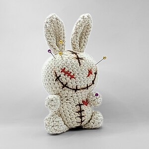 Halloween-kanin, virka en kusligt söt amigurumi