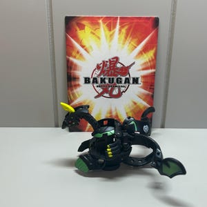 Bakugan Darkus Viper Helios Gundlian Eindringlinge